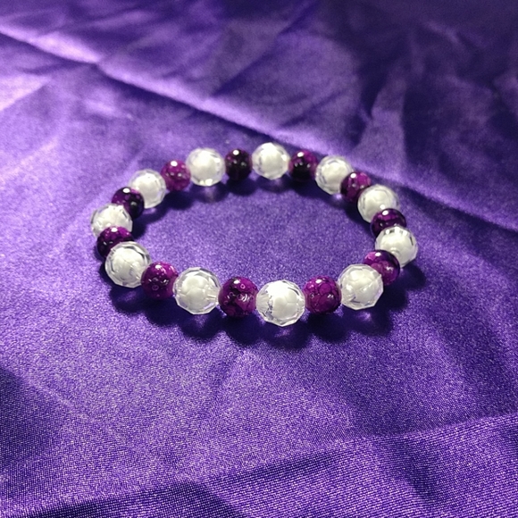purple and white bracelet💜 - Picture 5 of 5